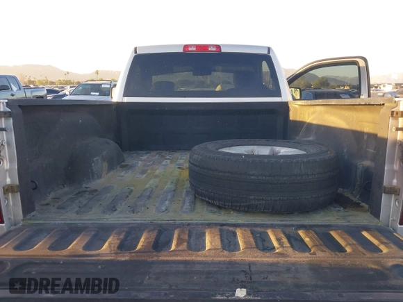 2018 Ram 1500 Tradesman with VIN 3C6JR6AG0JG146069, listed as a IAAI auction lot 40372964 with 153,376 mi miles and . Bid and sale history available at DreamBid. Image 8.