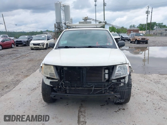 2017 Nissan Frontier S z VIN 1N6BD0CT7HN727005, wystawiony jako IAAI lot #42390094 z przebiegiem 88 868 mil mil oraz . Historia ofert i sprzedaży dostępna na DreamBid. Obrazek 13.