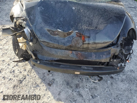 2010 Volkswagen Beetle with VIN 3VWRW3AGXAM017872, listed as a Copart auction lot 85084984 with 168,032 mi miles and Salvage title. Bid and sale history available at DreamBid. Image 12.