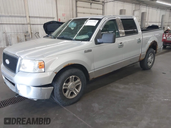 2008 Ford F-150 XLT with VIN 1FTPW14V88FC15126, listed as a IAAI auction lot 42647280 with 294,943 mi miles and . Bid and sale history available at DreamBid. Image 2.