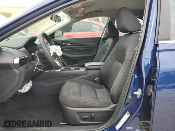 2019 Nissan Altima S z VIN 1N4BL4BV3KC132435, wystawiony jako Copart lot #55342015 z przebiegiem 110 297 mil mil oraz Czysty tytuł • Clean title. Historia ofert i sprzedaży dostępna na DreamBid. Obrazek 7.