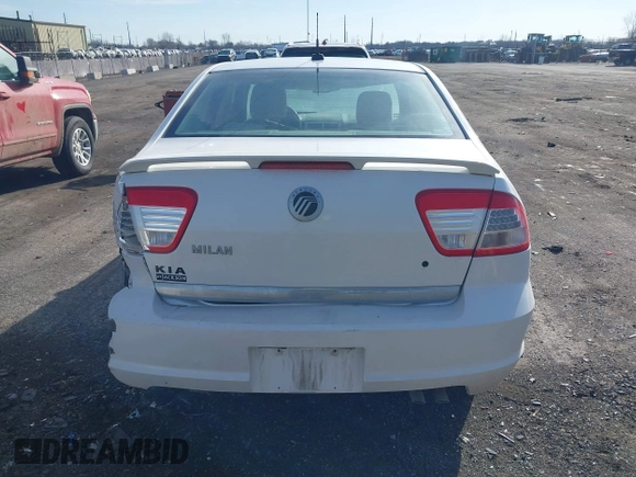 2009 Mercury Milan with VIN 3MEHM07Z29R624549, listed as a IAAI auction lot 41853508 with 322,828 mi miles. Bid and sale history available at carsss.com. Image 16.