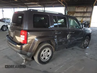 2017 Jeep Patriot Sport with VIN 1C4NJPBB6HD103941, listed as a Copart auction lot 49740745 with 137,664 mi miles and Salvage Title. Bid and sale history available at carsss.com. Image 3.