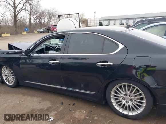 2010 Lexus LS 460 with VIN JTHBL5EF1A5093690, listed as a IAAI auction lot 41873176 with 125,809 mi miles. Bid and sale history available at carsss.com. Image 14.