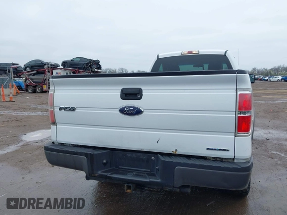 2012 Ford F-150 XL with VIN 1FTMF1CM4CKE25654, listed as a IAAI auction lot 41961898 with 288,253 mi miles. Bid and sale history available at carsss.com. Image 17.