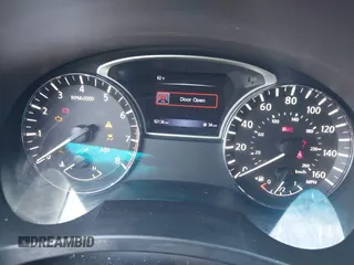 2018 Nissan Altima 2.5 SR with VIN 1N4AL3AP4JC117501, listed as a IAAI auction lot 41691369 with 92,136 mi miles. Bid and sale history available at carsss.com. Image 7.