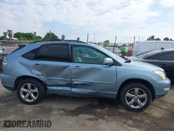 2005 Lexus RX 330 with VIN 2T2HA31U85C063620, listed as a IAAI auction lot 42023384 with 180,202 mi miles. Bid and sale history available at carsss.com. Image 13.