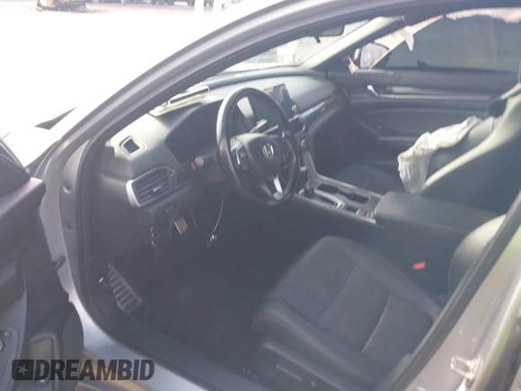 2019 Honda Accord Sport with VIN 1HGCV1F3XKA043815, listed as a IAAI auction lot 41997607 with 91,001 mi miles and . Bid and sale history available at DreamBid. Image 5.