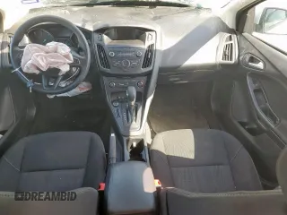2018 Ford Focus SE z VIN 1FADP3F29JL225126, wystawiony jako Copart lot #52817265 z przebiegiem Nie podano mil oraz Szkoda całkowita • Salvage title. Historia ofert i sprzedaży dostępna na DreamBid. Obrazek 8.