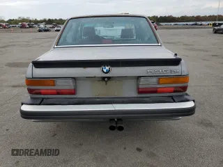 1988 BMW 5 Series 535i with VIN WBADC8402J1724704, listed as a Copart auction lot 75835434 with 62,181 mi miles and Clean Title. Bid and sale history available at carsss.com. Image 6.
