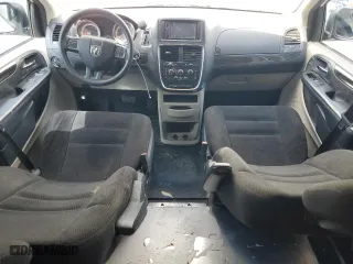 2014 Ram Cargo Van Tradesman with VIN 2C4JRGAG3ER380530, listed as a Copart auction lot 70926054 with 197,454 mi miles and Clean Title. Bid and sale history available at carsss.com. Image 8.
