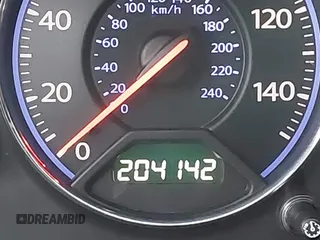 2005 Honda Civic VP z VIN 1HGEM21125L077764, wystawiony jako IAAI lot #41679934 z przebiegiem 204 142 mil mil oraz . Historia ofert i sprzedaży dostępna na DreamBid. Obrazek 16.
