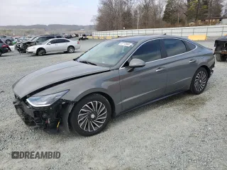 2021 Hyundai Sonata Hybrid Limited with VIN KMHL54JJ6MA027597, listed as a Copart auction lot 43110965 with 84,762 mi miles and Salvage Title. Bid and sale history available at carsss.com. Image 1.