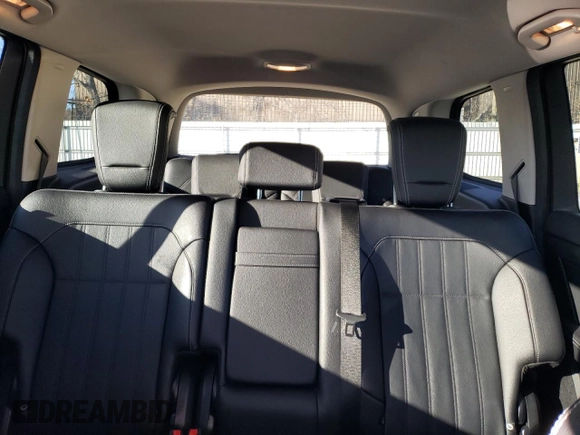 2016 Mercedes-Benz GL with VIN 4JGDF6EE5GA622598, listed as a Copart auction lot 87052054 with 53,718 mi miles and Salvage Title. Bid and sale history available at carsss.com. Image 10.