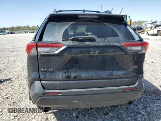 2024 Toyota RAV4 Hybrid LE z VIN 2T3UWRFV3RW193860, wystawiony jako Copart lot #52138735 z przebiegiem 50 956 mil mil oraz Szkoda całkowita • Salvage title. Historia ofert i sprzedaży dostępna na DreamBid. Obrazek 6.