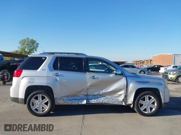 2010 GMC Terrain SLT-2 with VIN 2CTALHEW1A6298983, listed as a IAAI auction lot 40981841 with 131,821 mi miles and . Bid and sale history available at carsss.com. Image 13.