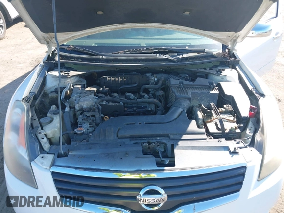 2007 Nissan Altima 2.5 with VIN 1N4AL21E47C208205, listed as a IAAI auction lot 41928973 with 173,329 mi miles. Bid and sale history available at carsss.com. Image 10.