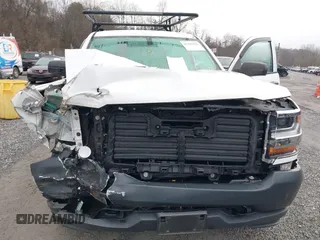 2018 Chevrolet Silverado 1500 Work Truck with VIN 3GCUKNEC2JG639635, listed as a IAAI auction lot 41140556 with 60,998 mi miles. Bid and sale history available at carsss.com. Image 6.