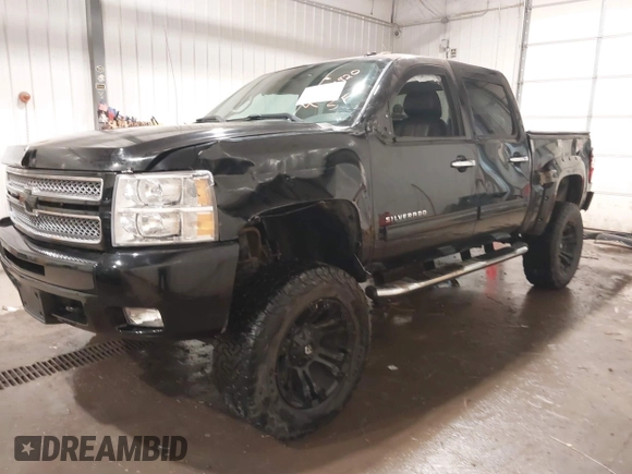 2013 Chevrolet Silverado 1500 LT with VIN 3GCPKSE75DG238194, listed as a IAAI auction lot 40997920 with 163,303 mi miles. Bid and sale history available at carsss.com. Image 2.