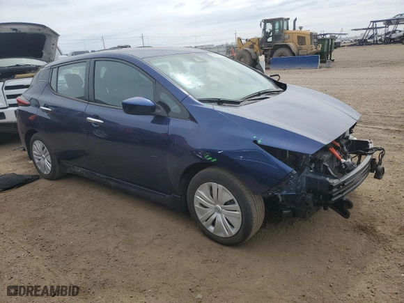 2025 Nissan LEAF S with VIN 1N4AZ1BV4SC558885, listed as a Copart auction lot 50250425 with 2,618 mi miles and Salvage Title. Bid and sale history available at carsss.com. Image 4.