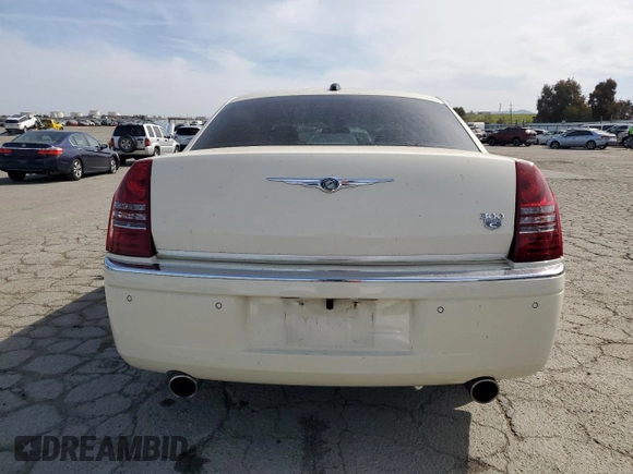 2005 Chrysler 300 with VIN 2C3AA63H25H144615, listed as a Copart auction lot 48435435 with 154,319 mi miles and Clean Title. Bid and sale history available at carsss.com. Image 6.
