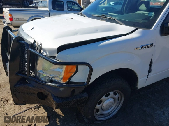 2011 Ford F-150 XL with VIN 1FTMF1CM7BKE10306, listed as a IAAI auction lot 41328697 with 250,619 mi miles. Bid and sale history available at carsss.com. Image 6.