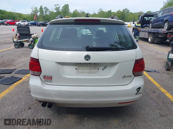 2014 Volkswagen Jetta TDI w/Sunroof с VIN 3VWPL7AJ0EM604381, выставлен на аукционе IAAI как лот 42362066 с пробегом 159 274 миль миль и . История ставок и продаж доступна на DreamBid. Изображение 16.