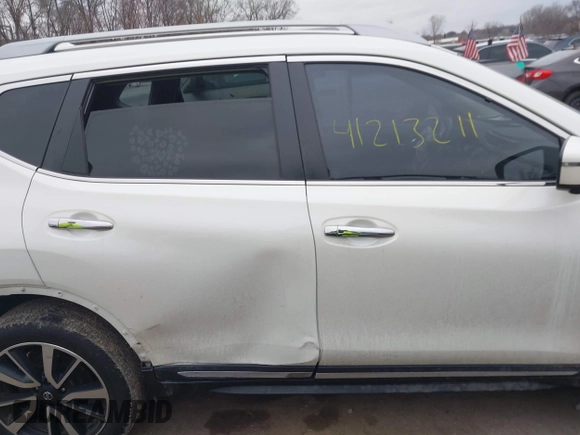 2020 Nissan Rogue SL with VIN 5N1AT2MV4LC751047, listed as a IAAI auction lot 41213211 with 71,268 mi miles and . Bid and sale history available at DreamBid. Image 13.