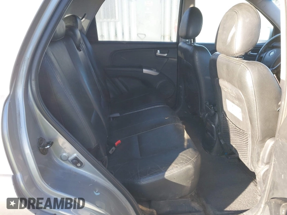 2006 Kia Sportage LX with VIN KNDJE723X67242610, listed as a IAAI auction lot 41735144 with 244,979 mi miles and . Bid and sale history available at DreamBid. Image 8.