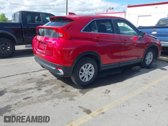 2019 Mitsubishi Eclipse Cross ES z VIN JA4AS3AA7KZ039698, wystawiony jako IAAI lot #42131334 z przebiegiem 48 917 mil mil oraz . Historia ofert i sprzedaży dostępna na DreamBid. Obrazek 4.