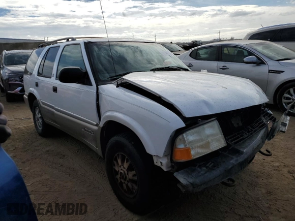 2001 GMC Jimmy SLT with VIN 1GKDT13W412121445, listed as a Copart auction lot 76842164 with 277,068 mi miles and Salvage Title. Bid and sale history available at carsss.com. Image 4.