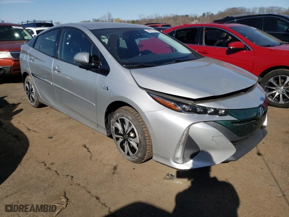 2017 Toyota Prius Prime Plus with VIN JTDKARFP8H3051951, listed as a Copart auction lot 49072695 with 122,271 mi miles and Salvage Title. Bid and sale history available at carsss.com. Image 4.