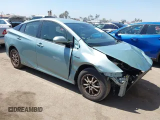 2017 Toyota Prius Two with VIN JTDKARFU9H3042326, listed as a IAAI auction lot 41991608 with 90,089 mi miles. Bid and sale history available at carsss.com. Image 1.