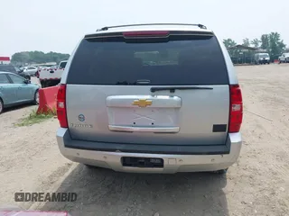 2013 Chevrolet Tahoe LT with VIN 1GNSCBE06DR320906, listed as a IAAI auction lot 42505492 with 161,162 mi miles and . Bid and sale history available at DreamBid. Image 17.