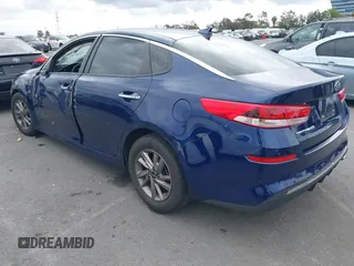 2020 Kia Optima LX z VIN 5XXGT4L33LG409003, wystawiony jako IAAI lot #42055031 z przebiegiem 68 849 mil mil oraz . Historia ofert i sprzedaży dostępna na DreamBid. Obrazek 3.