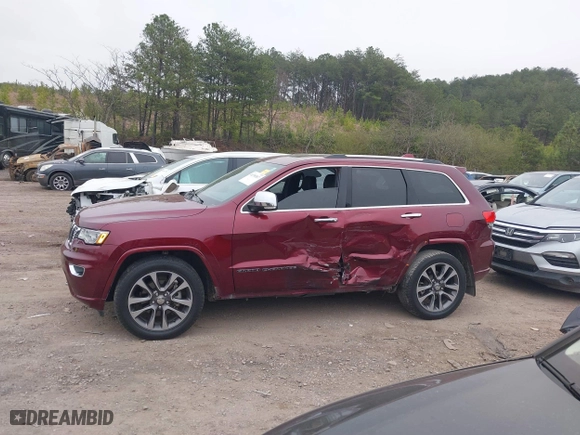 2017 Jeep Grand Cherokee Overland with VIN 1C4RJECG6HC719001, listed as a IAAI auction lot 41795517 with 103,076 mi miles. Bid and sale history available at carsss.com. Image 14.