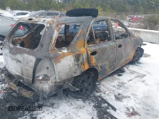 2005 Kia Sorento LX z VIN KNDJC733955432171, wystawiony jako IAAI lot #41402589 z przebiegiem Nie podano mil oraz . Historia ofert i sprzedaży dostępna na DreamBid. Obrazek 4.
