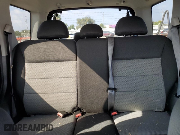 2007 Ford Escape XLT with VIN 1FMCU03147KB99005, listed as a Copart auction lot 76343974 with 142,759 mi miles and Salvage Title. Bid and sale history available at carsss.com. Image 10.