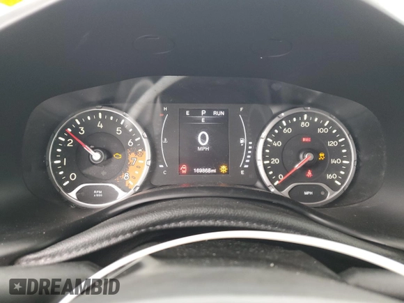 2017 Jeep Renegade Latitude with VIN ZACCJABB5HPF30386, listed as a Copart auction lot 46129335 with 169,868 mi miles and Salvage Title. Bid and sale history available at carsss.com. Image 9.