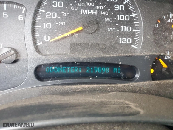 2004 Chevrolet Silverado 1500 Z71 with VIN 1GCEK14T54Z228569, listed as a Copart auction lot 87471714 with 219,898 mi miles and Clean Title. Bid and sale history available at carsss.com. Image 9.