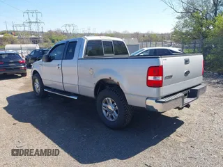 2008 Ford F-150 XLT with VIN 1FTPX14578FB55370, listed as a IAAI auction lot 41986911 with 121,763 mi miles. Bid and sale history available at carsss.com. Image 3.