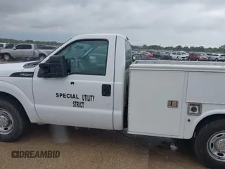 2011 Ford F-250 XL with VIN 1FTBF2A60BEC74410, listed as a IAAI auction lot 42175449 with 147,590 mi miles and . Bid and sale history available at DreamBid. Image 15.