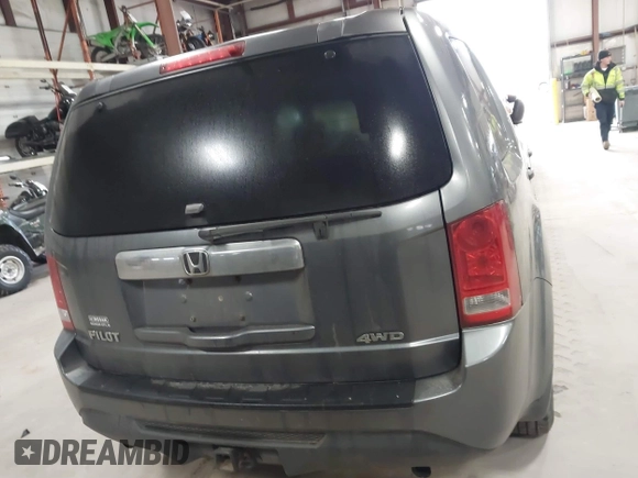2012 Honda Pilot LX with VIN 5FNYF4H21CB085788, listed as a IAAI auction lot 41690873 with 125,165 mi miles and . Bid and sale history available at carsss.com. Image 16.