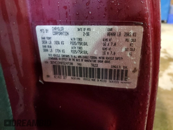 1996 Dodge 1500 z VIN 3B7HC13Y0TG147100, wystawiony jako Copart lot #73035824 z przebiegiem Nie podano mil oraz Nie do naprawy • Non repairable. Historia ofert i sprzedaży dostępna na DreamBid. Obrazek 12.