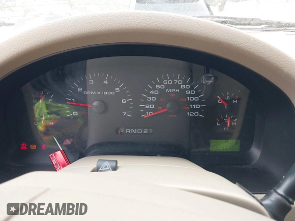 2004 Ford F-150 XLT with VIN 1FTRW12W64KB46944, listed as a IAAI auction lot 41208511 with 293,981 mi miles. Bid and sale history available at carsss.com. Image 7.
