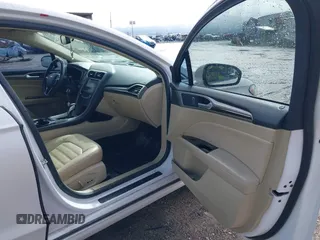 2014 Ford Fusion SE with VIN 3FA6P0HDXER178234, listed as a IAAI auction lot 41810469 with 162,013 mi miles. Bid and sale history available at carsss.com. Image 5.