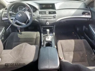 2009 Honda Accord EX z VIN 1HGCP26749A045041, wystawiony jako Copart lot #55360215 z przebiegiem 212 125 mil mil oraz Szkoda całkowita • Salvage title. Historia ofert i sprzedaży dostępna na DreamBid. Obrazek 8.
