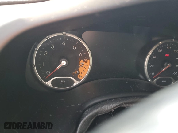 2017 Jeep Renegade Limited z VIN ZACCJBDB5HPE47740, wystawiony jako Copart lot #59177815 z przebiegiem Nie podano mil oraz Szkoda całkowita • Salvage title. Historia ofert i sprzedaży dostępna na DreamBid. Obrazek 9.
