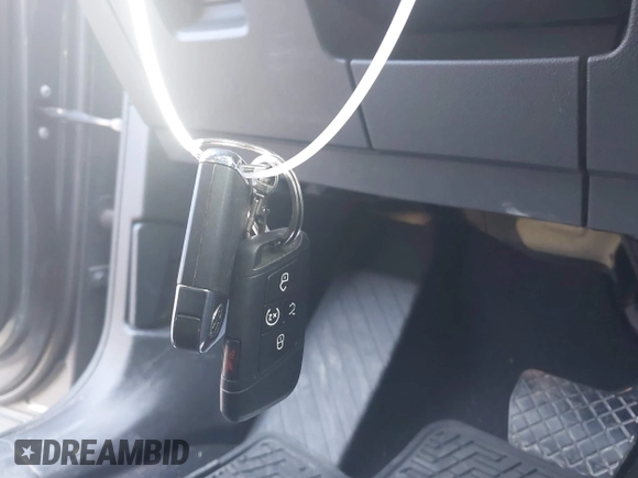 2022 Volkswagen Atlas SE with VIN 1V2JE2CA0NC224539, listed as a IAAI auction lot 42003758 with 59,363 mi miles and . Bid and sale history available at DreamBid. Image 11.