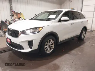 2019 Kia Sorento LX with VIN 5XYPGDA36KG542596, listed as a IAAI auction lot 40921931 with 115,716 mi miles. Bid and sale history available at carsss.com. Image 18.